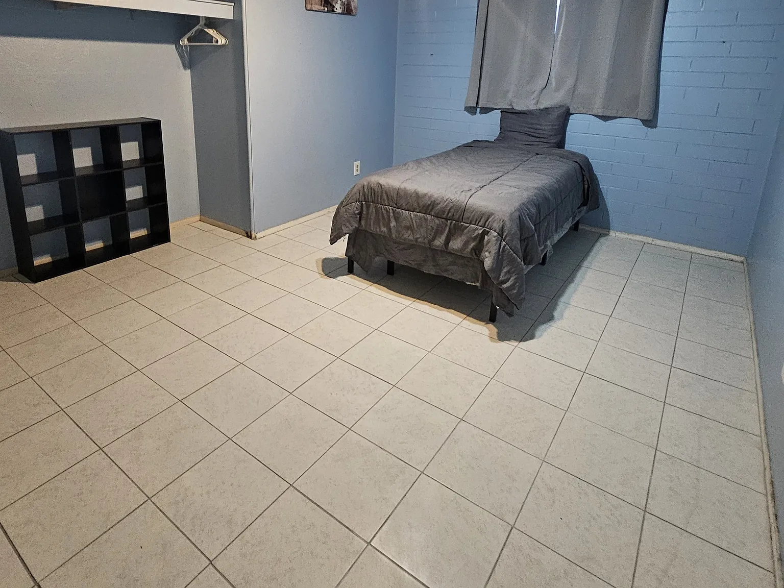 5010 N 62nd Ave — Photo 3