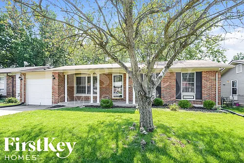 11321 Amboy Ln Photo 1