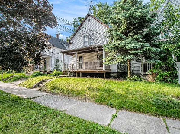 114 Dale St NE, Grand Rapids, MI 49505
