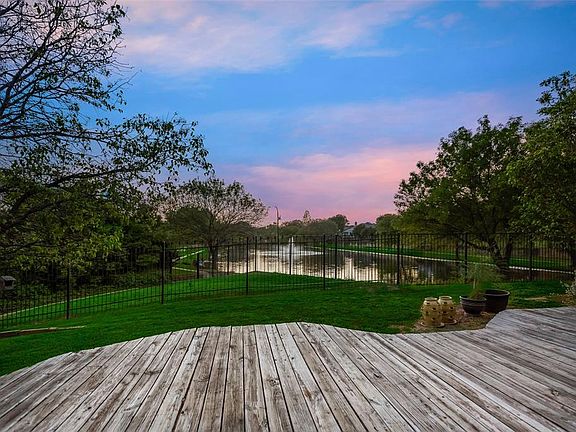 5th image of 7601 Chasewood Dr