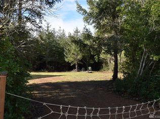 669 Woodland Loop NE, Ocean Shores, WA