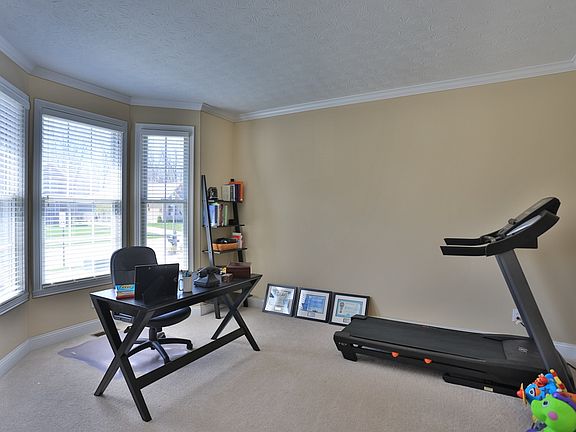 5th image of 6822 W Thornebush Dr