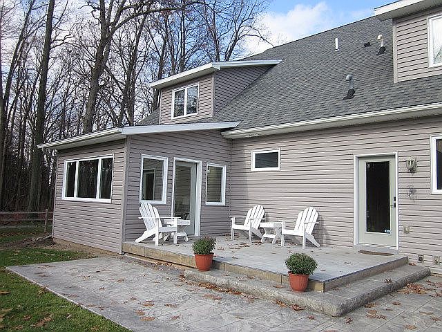 2nd image of 5395 W Temperance Rd