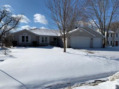 127 Katie Dr, Silver Lake, WI, 53170