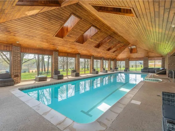 5890 Clouds Harbor Trl, Clemmons, NC 27012