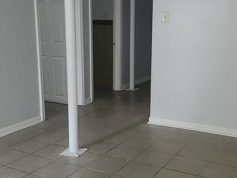 4854 W Potomac Ave #1 — Photo 17