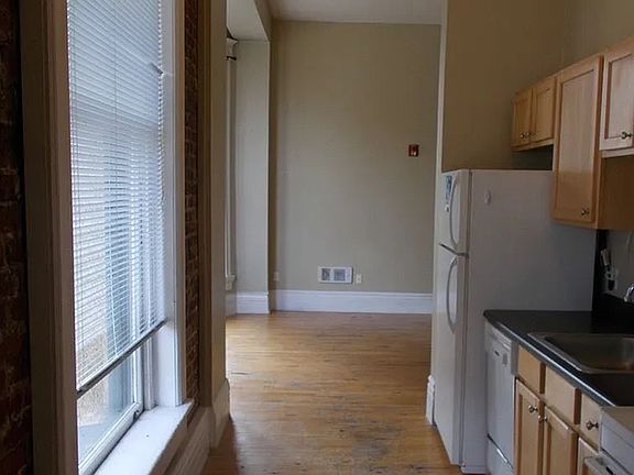 2nd image of 755 Saint Helens Ave APT 403