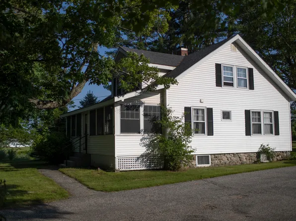55 Ossipee Trail E, Standish, ME 04084