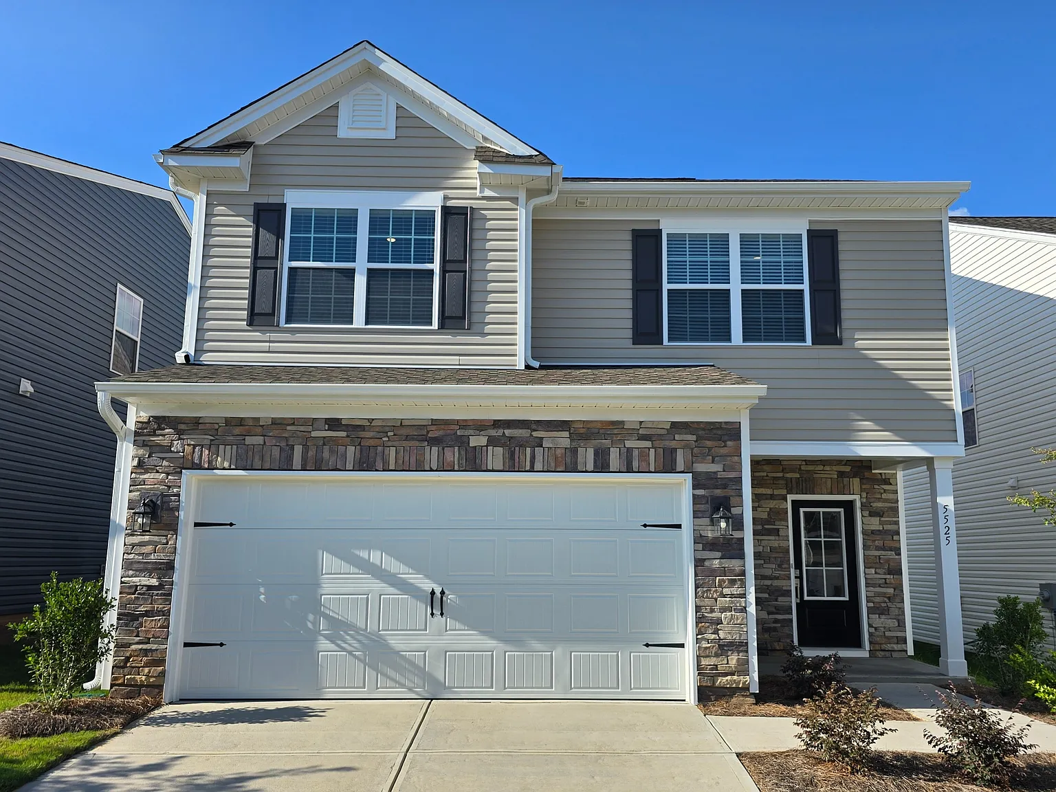 5525 Hydrangea Street - 1 — Photo 1