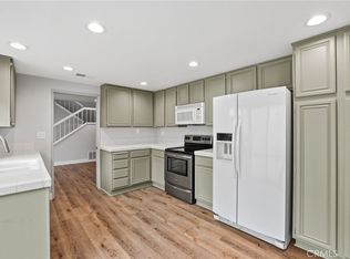 11 Chardonnay #58, Irvine, CA 92614