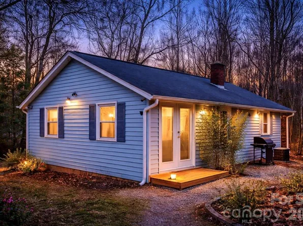 38 Pisgah View Rd, Asheville, NC 28806