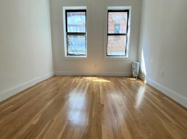 (undisclosed Address), Bronx, NY 10456