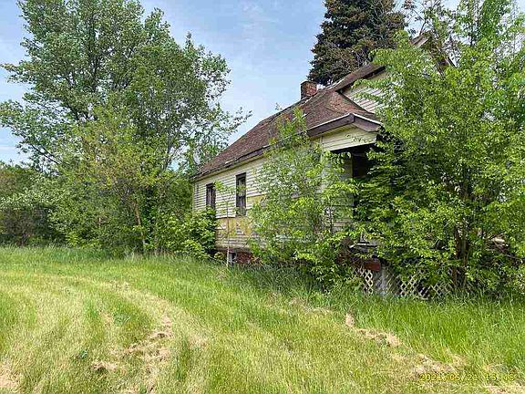 3106 Eastlawn