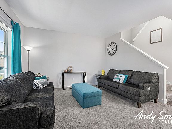 3rd image of 11826 Jonker Way
