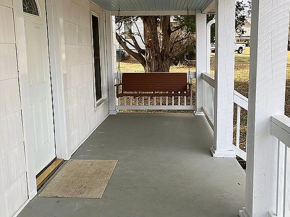 3rd image of 3 Wardlaw St