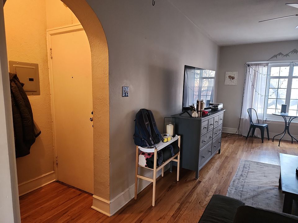 1st image of 1422 E 8th Ave APT 10