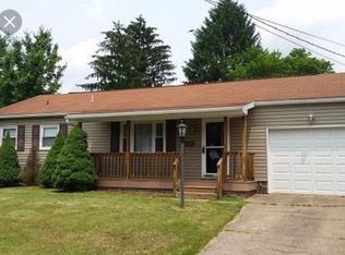 105 Circle Dr, Bridgeport, WV 26330