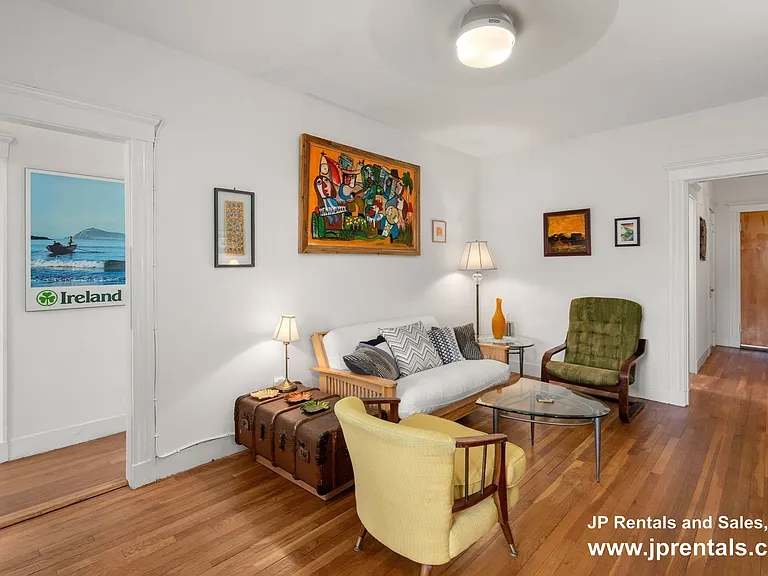 335 S Huntington Ave #12 — Photo 6