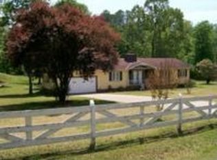 1237 Sunset Dr, Rainbow City, AL 35906