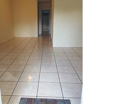 5th image of 1532 NW 2nd Ave