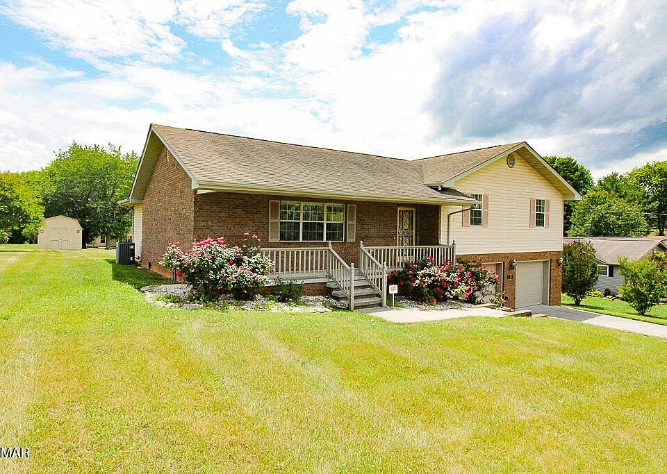 1st image of 311 Newman Dr