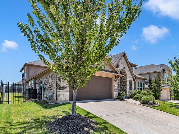 3rd image of 7105 Water Meadows Dr