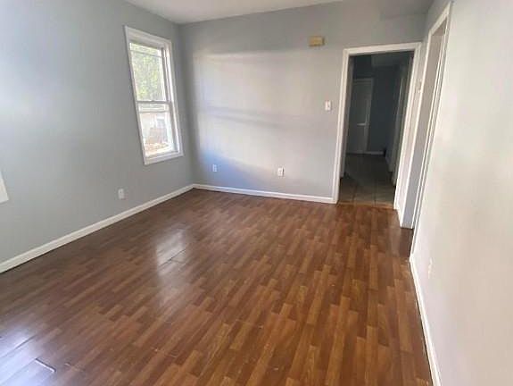 4th image of 80 Brookdale Ave #3A