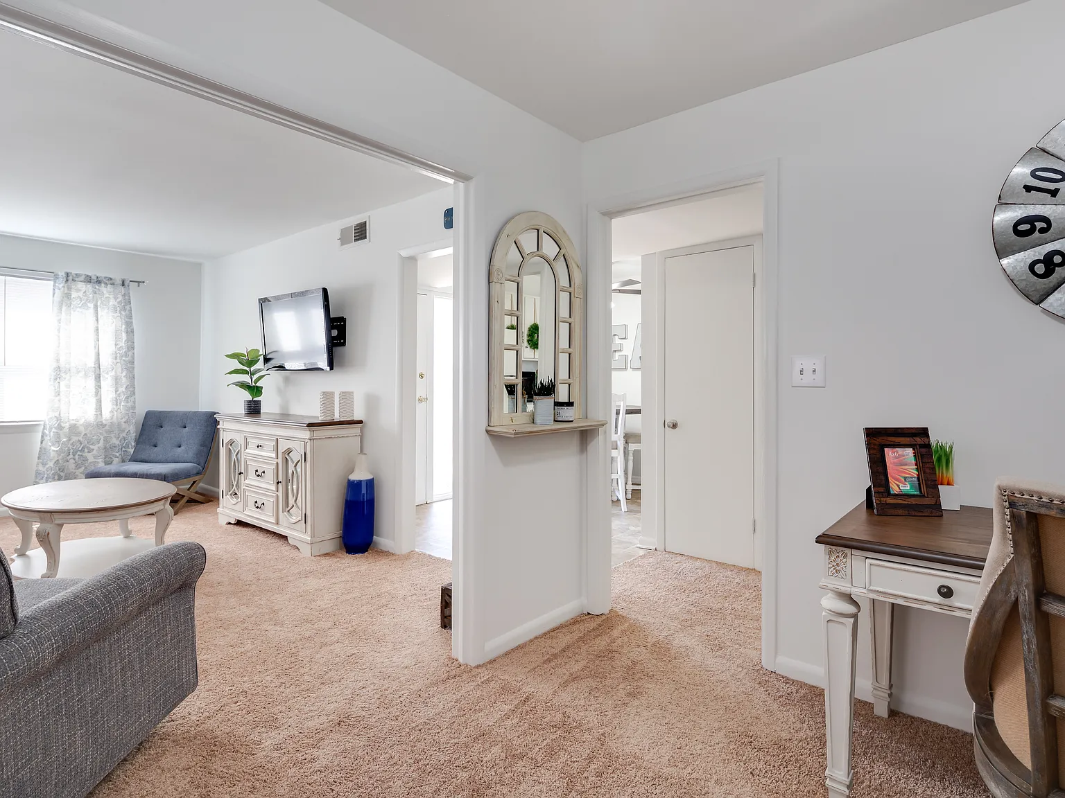 The Arbors Apartments — Photo 3