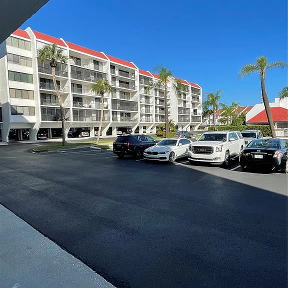19111 Vista Bay Dr #612 — Photo 29