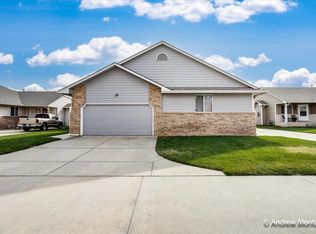 221 S Maize Rd #31-32, Wichita, KS 67209