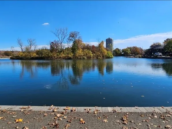 8800 Boulevard image 1 of 20