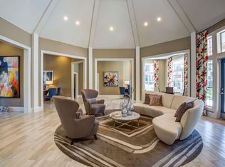 100 Spring Meadow Dr #10204, Chapel Hill, NC 27517