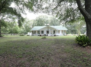 229 Big Island Loop, Deville, LA 71328