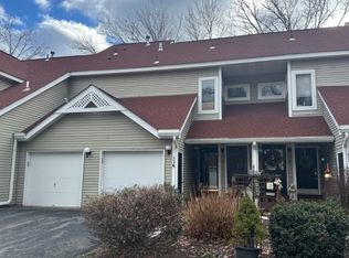 3 Preston King Trl, Oak Ridge, NJ 07438