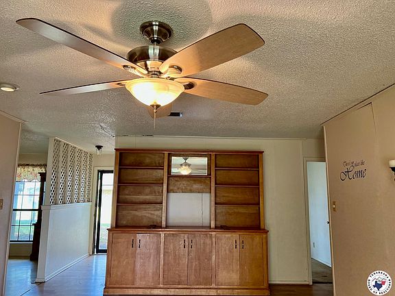 5th image of 2904 E 48th St