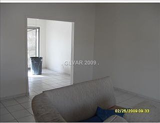 3rd image of 4461 Wisconsin Ave