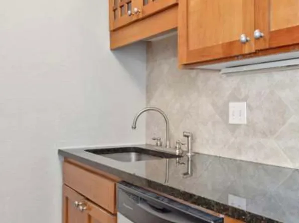 1928 Aldrich Ave S, Minneapolis, MN 55403