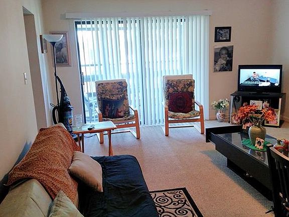 4th image of 2400 Winding Creek Blvd APT 25-201
