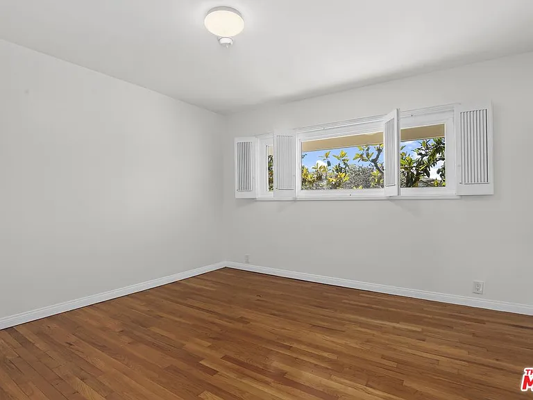 3200 S Sepulveda Blvd #J22 — Photo 12