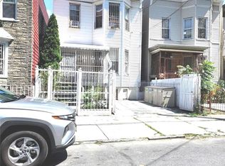 2068 Ryer Ave, Bronx, NY 10457