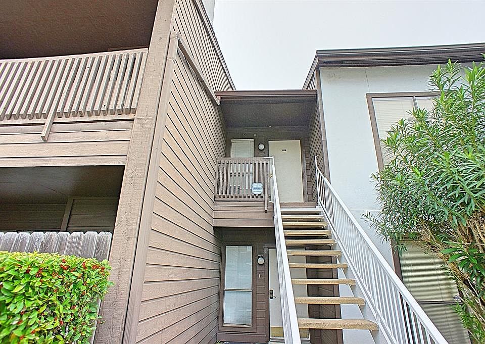 1st image of 8020 Braesmain Dr #1710