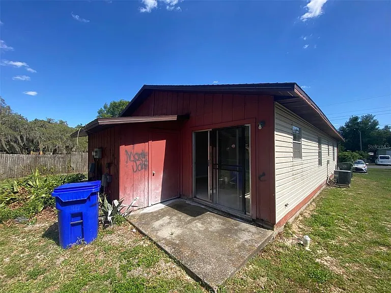 605 Hennessee St — Photo 9