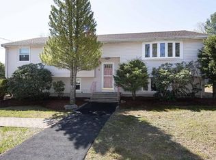 82 Chemung St, Stoughton, MA 02072