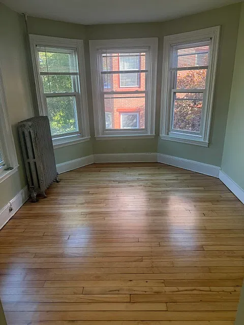 2 bed, 800 sqft, $1,975 — Photo 2