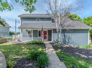 1844 Plymouth Rd, Manhattan, KS 66503