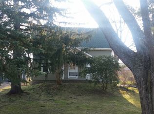 6137 Meridian Dr, Erie, PA