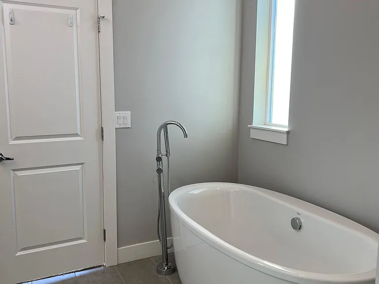 Master bathroom.