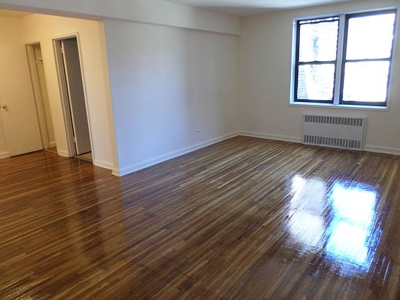2nd image of 87-10 37th Ave #503