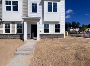 2455 Kasota Ln, Raleigh, NC 27610