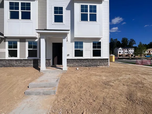 2455 Kasota Ln, Raleigh, NC 27610